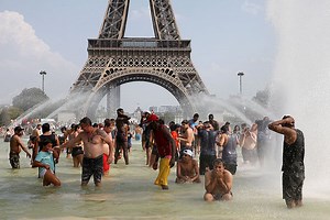 France continues to reel under heat wave; Southwest region worst hit
