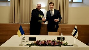 Finland and Ukraine sign defense partnership agreement