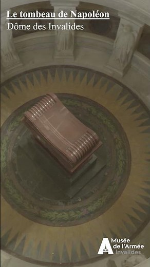 Le 2 avril 1861, le corps de Napoléon Ier est déposé dans le tombeau impérial