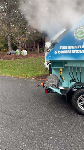 Tidy Totes Trash Bin Washers on Reels