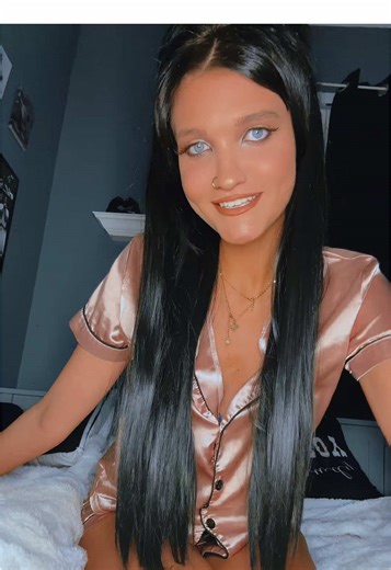 Transforming into Dolly Parton: A Sixties Inspiration