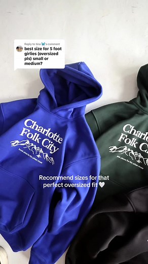 Find Your Perfect Oversized Hoodie Size - Size Guide for Outfits