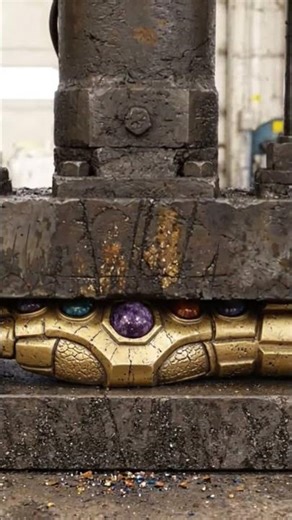 The ultimate showdown: Hydraulic press vs Thanos' infinity gauntlet - who would win? #subscribe