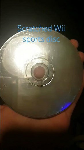 That explains why my Wii Sports game disc wasn't working #wii