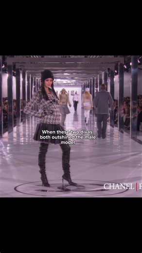 Models for #Chanel F/W 2005 #runway #fashion #CapCut #diva | Models