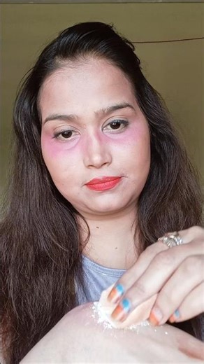 How To Apply New 💯Makeup Hack 😱😍#trending #makeup #tutorial #shorts #ytshorts #viral #blush #beauty