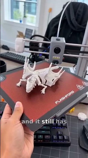 Flashforge Adventurer 5M 3D Printer with Auto Leveling and Power Loss Recovery