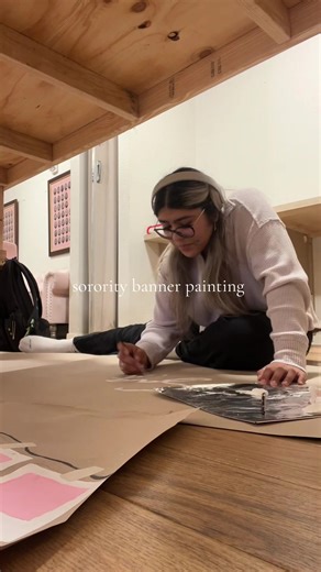 I yap too much for this😔 Anyways day 10 of trying to pay my dues 😛 #bannerpainting #sorority #foryoupage❤️❤️ #phimufraternity #billhighway