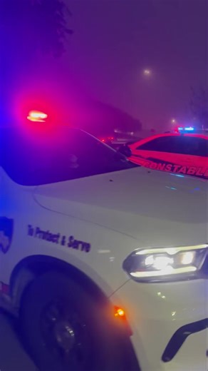 🚨 HAPPENING NOW: CONSTABLES WORKING TO KEEP PRECINCT 4 ROADWAYS SAFE!!🚨 Deputies with Constable Mark Herman's office are ready to conduct a traffic safety initiative near Cypresswood Dr & the North Freeway. 👀 Friendly reminder to motorists: ✔️ Slow down ✔️ Follow traffic laws ✔️ Stay alert and drive safely These efforts are focused on keeping our roads safe for everyone. Thank you for doing your part! Follow us at http://Facebook.com/Precinct4, Instagram @Constablepct4 and download our mobile