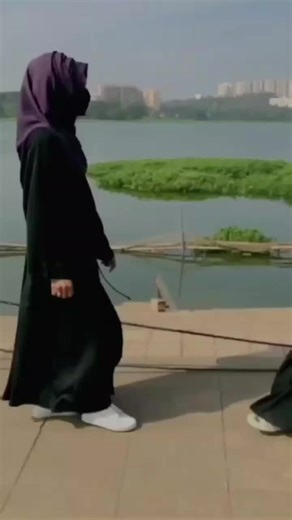 Embracing College Life: Tips and Tricks