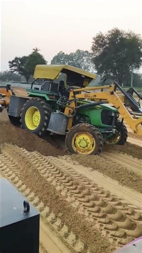 Mahindra loader 605 aur John Deere loader 5310 #वीडियो_अच्छी_लगी_तो_लाइक_और_सब्सक्राइब_करें