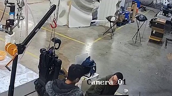 Robot VS humans: Robot attacks engineer during testing