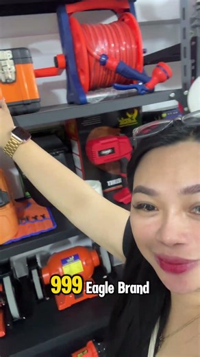 Ibat ibang size ng smart tv pwede s youtube at netflix