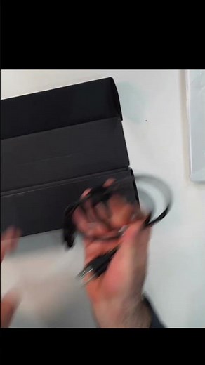 Asus ROG Zephyrus G14 2025 UNBOXING #shorts