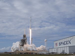 Watch SpaceX Launch 10 More Iridium Satelittes