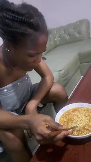 Luo dong (@amorluodong)’s videos with 原聲 - Luo dong