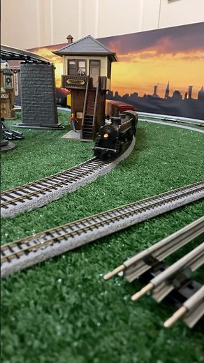 “Union Pacific Steam RETURNS! HO 4-6-2 Freight Train!” #modeltrains #paintedtrains #modelrailway