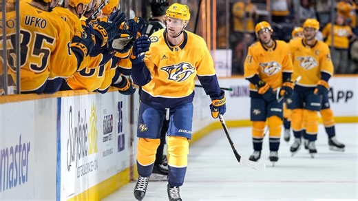 Stamkos opens scoring with his 40th of season
