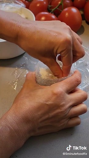 Making Onigiri Using a Plastic Rice Mold | Step-by-Step Guide