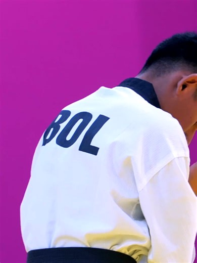 Kelvin Cusi Mamani Stars at World Taekwondo President's Cup