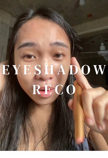 How to Create a Stunning Tricolor Eyeshadow Look