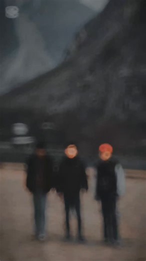 COMMANDER_OF_GB🌟172 on Instagram: "Sad song 😞🤗 . . . . #instagramer #viralreels #instagram #islamic_republic_of_pakistan #unfrezzmyinstagramaccount"