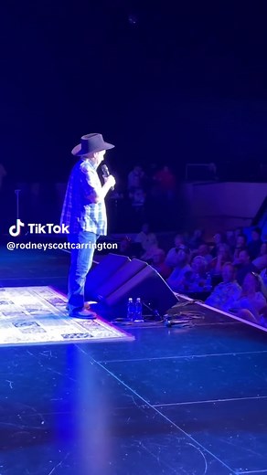 #officialrodneycarrington #rodneyscottcarrington #rodneyontour #standupcomedy #TeamRC #comedy #fyp