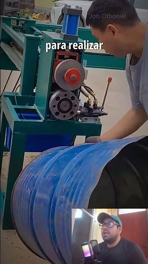 ✅This machine turns a metal cylinder into a sheet in minutes! #MetalRecycling