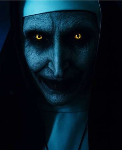The Conjuring 2 فلم ‎هو فيلم رعب خارق للطبيعة صدر عام 2016 ‎ ومن إخراج James Wan. ‎تدور أحداثه حول المحققَين في الظواهر الخارقة إد و لورين وارن، اللذين يسافران إلى مدينة لندن لمساعدة عائلة تعيش في منزل تتعرض فيه ابنتهم الصغيرة لظواهر مرعبة وغامضة، مثل تحرك الأثاث، الأصوات المخيفة، وحالات تلبّس غريبة. ‎الفيلم مستوحى بشكل جزئي من حادثة حقيقية تُعرف باسم “حادثة إنفيلد”، وهي واحدة من أشهر قصص البيوت المسكونة في بريطانيا. ومع تطور الأحداث، يكتشف الزوجان أن هناك قوة شريرة أقوى وأخطر مما توقعوا، بينما 
