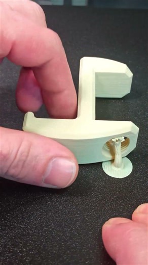 3D Printed Hook with Clamp for Desk