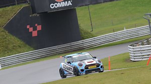 The Definitive Track Guide to the Snetterton 300 Circuit - DRIVER61