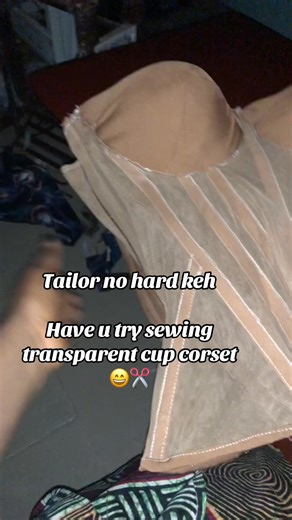Transparent corset wey Harvard ✂️😍#transparentcorset #fashiontiktok #fashion #styledbyayman