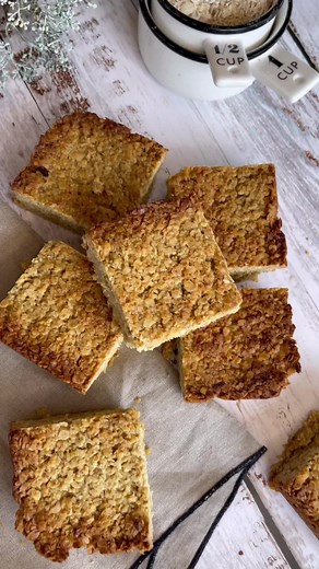 Simple and Chewy Flapjack Recipe | Easy 5 Ingredient Baking