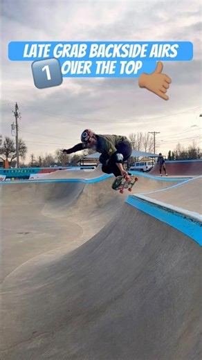 Late Grab Backside Airs off a Hip #skateboarding #skateboardvibes #skateboardingisfun #skate