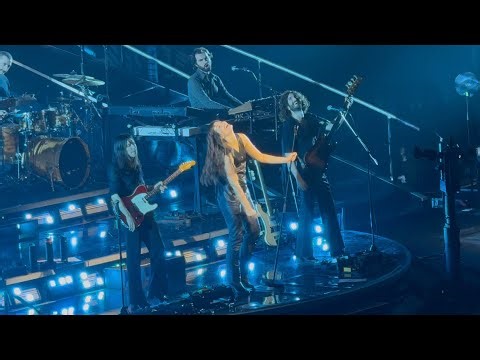 Clara Luciani - Le reste (Live at Accor Arena, Paris 19/02/2026)