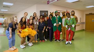 This is awesome - Commanders make Christmas visit to Children's Hospital | JP Finlay