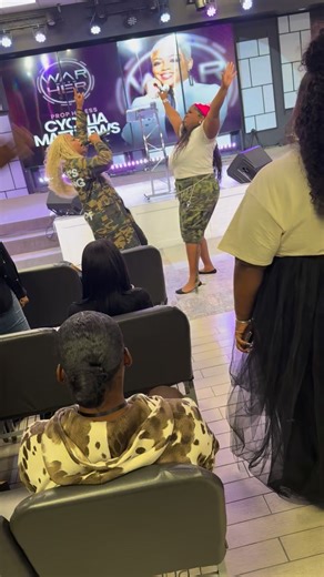 God used Prophetess Cycelia Denise Matthews to bring confirmation and clarity ….. As she was preaching at The War With Her Conference she called me up and took me by the hand ✋🏾 & said “ I can’t be Jealous of her “ little did she know I’ve dealt with this spirit my entire life. Lord knows sometimes it just really has me not wanting to connect with any more women because of this spirit Especially In Ministry … Mostly From Women Older Than Me ….. But i refuse to stop Building ❌ She continued to t