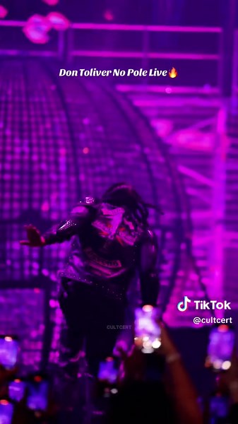 Don Toliver Live Performance of No Pole