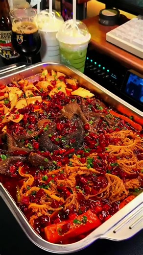 Simple dinner with delicious beef hot pot spicy at home 🥩🐂🥘🏡🥰 #Cooking #cookingathometiktoktv #beef #asmr #Foryou