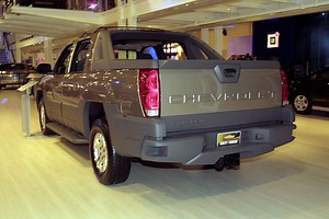 2 Reasons Why the Chevy Avalanche Truck Bed Looked Like That