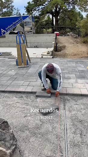 113K views · 600 reactions | 371_ #Recuerdos_- #outdoorideas_ #hardcape_ #pavers_install_ | Leighton Butler | Facebook