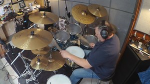 Getting acquainted with these fine instruments. Still dialing them in. Special Thank You to Gretsch Drumscontinued support, Andrew Shreve, Paul Cooper, Joshua Safer, David Anania and Fred and Dinah Murphy Gretsch. Toms equipped with with EVANS Drumheads G2 Clears on top, G1 Clears Bottom. EMAD Clear kick batter, EQ3 Resoante. Snare drums have G1 Coated. Paiste Cymbals 17, 19, 18 Signature Dark Energy Crashes, 15” DE Hi Hats, 22” Mark I DE Ride. 8, 10, 6 Signature splashes, 18 Signature china. 5.