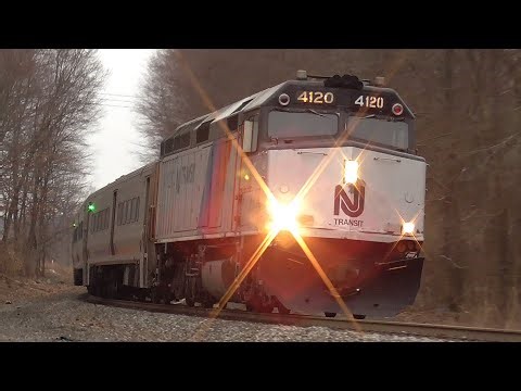 NJ Transit F40PH-2CAT 4120