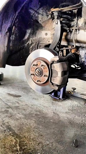 #auto #mechanic brake pad replacement#g🚘🛠️ | Auto Tech