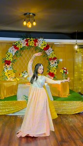 My solo dance performance.☺️ #teambride #sisters #wedding #dance #fypシ゚ | Sporshia Mim