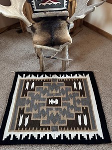 Authentic Two Grey Hills Navajo Rug Handwoven by Helen Matches 31” X 40” With Provenance From the Heard Museum, Phoenix, AZ - Etsy