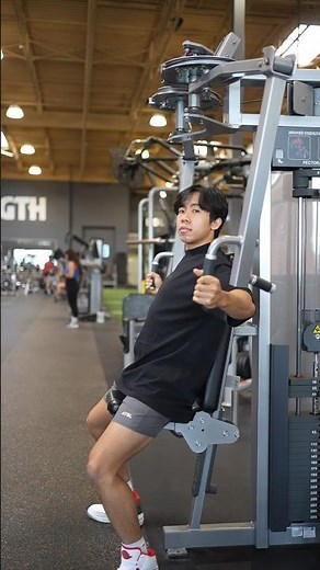 How to do Pec Deck Flyes Correctly