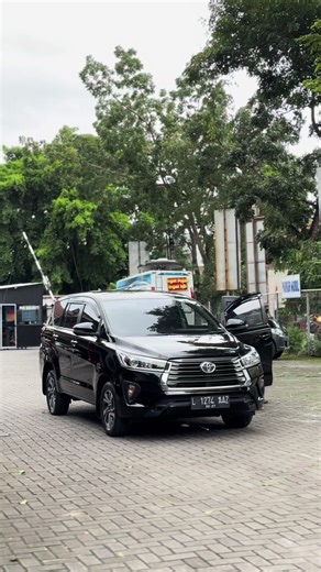 Innova V Diesel A/T 2022: Last Edition Sale!