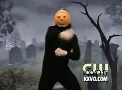 It's about to be the weekend and #Halloween is tomorrow so celebrate now with us and the Friday Morning Dance Party! Here we go! https://www.iheart.com/live/iheartcountry-radio-4418/ | Bobby Bones Show