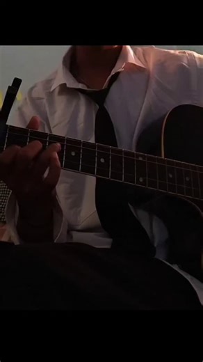 Hirõtakâ on Instagram: "Renai circulation (english-v) - lizz robinett #renaicirculation#lizzrobinett#guitar#cover#fyp#asian#explore#reels#explorepage✨#japanese . . . [COVERS, GUITAR COVER, JAPANESE SONG]"